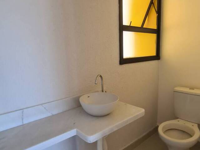 Apartamento para Venda em Ubatuba - 4