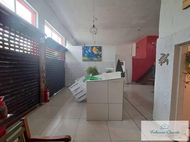 Sala para Venda em Ubatuba - 4
