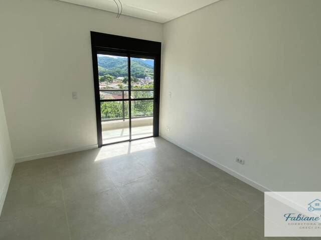 Apartamento para Venda em Ubatuba - 5
