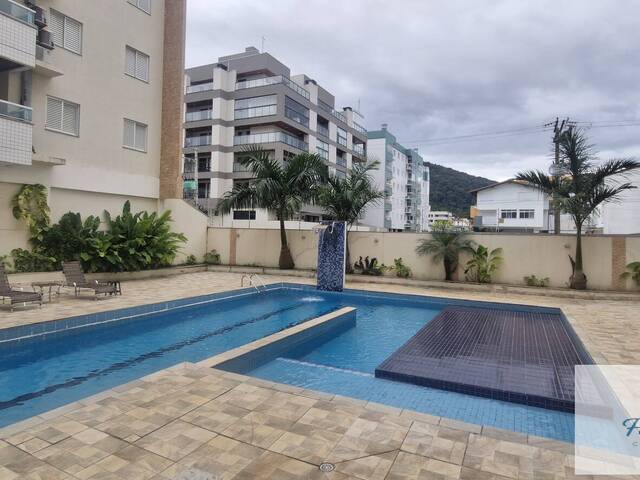Apartamento para Locação em Ubatuba - 2