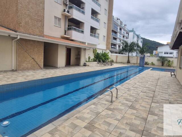 Apartamento para Locação em Ubatuba - 2