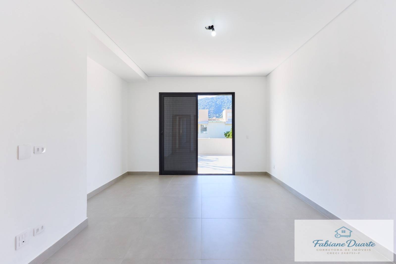 Casa, 4 quartos, 270 m² - Foto 10