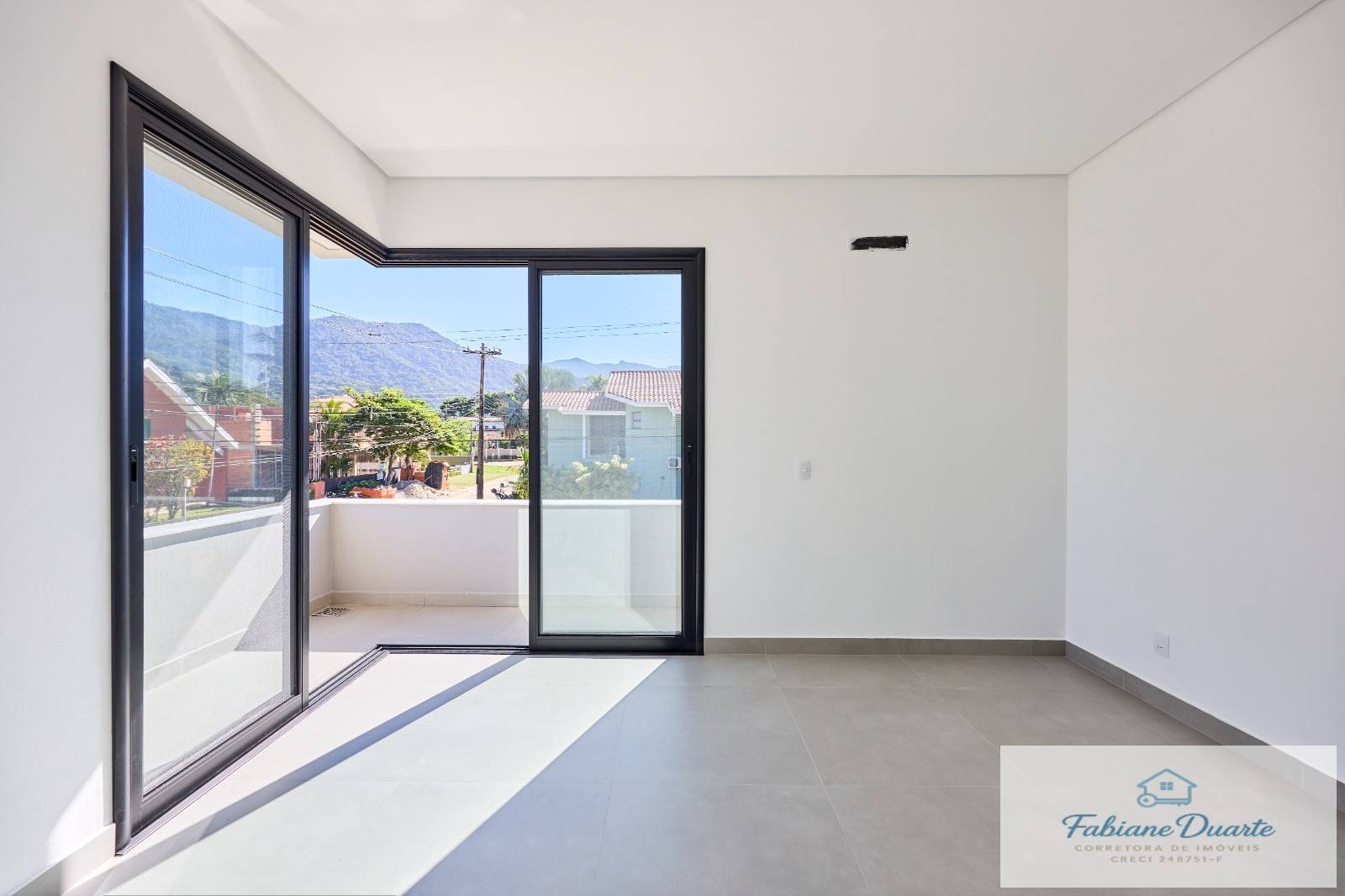 Casa, 4 quartos, 270 m² - Foto 14