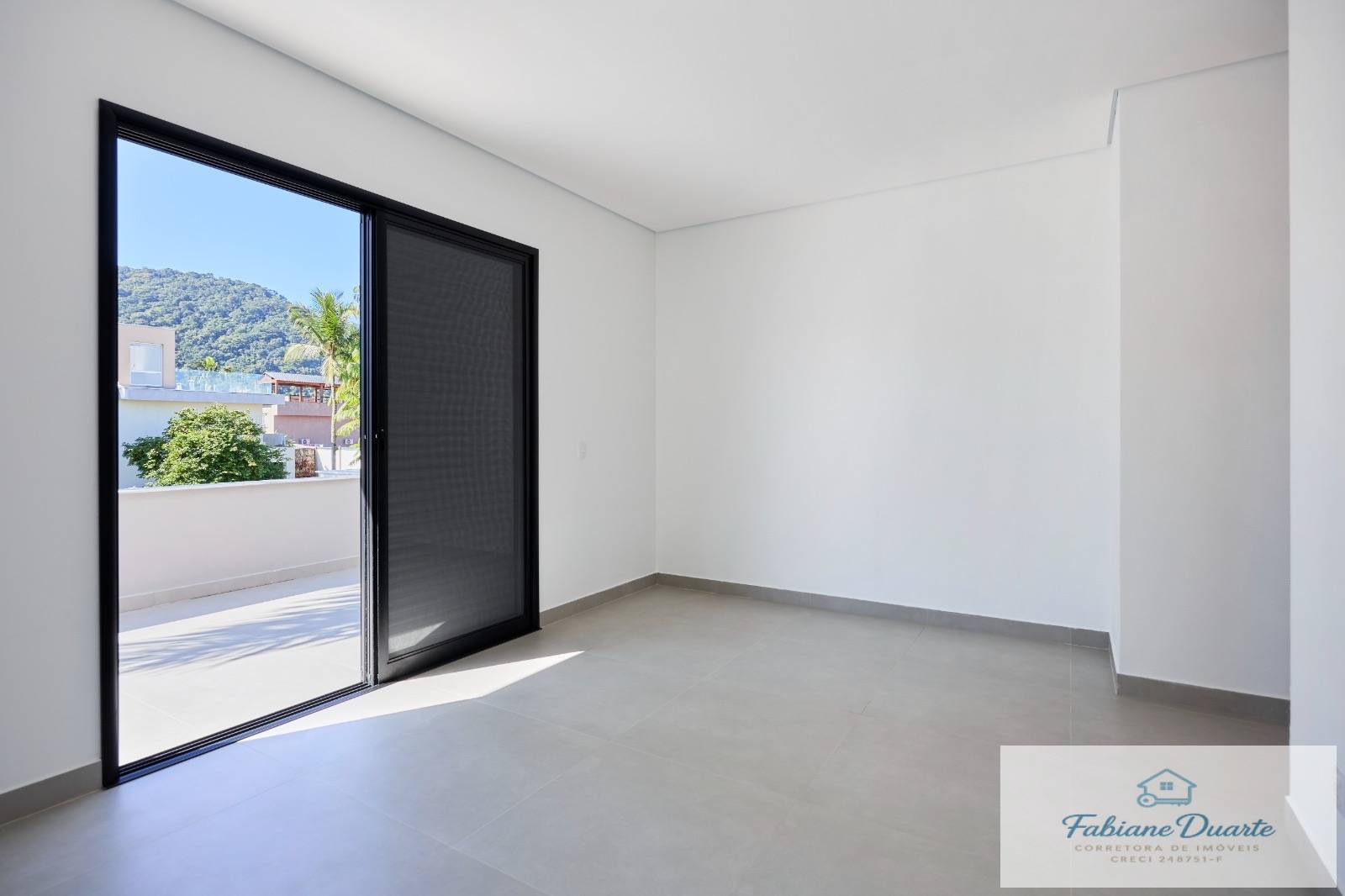 Casa, 4 quartos, 270 m² - Foto 15