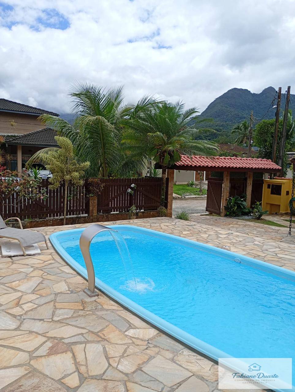 Casa, 3 quartos, 250 m² - Foto 2