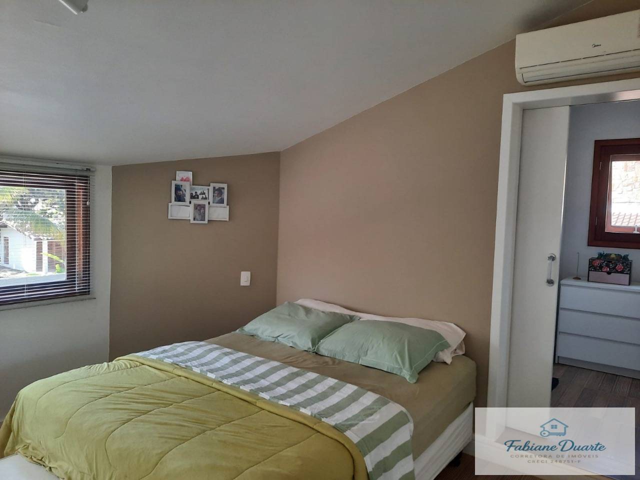 Casa, 5 quartos, 215 m² - Foto 4