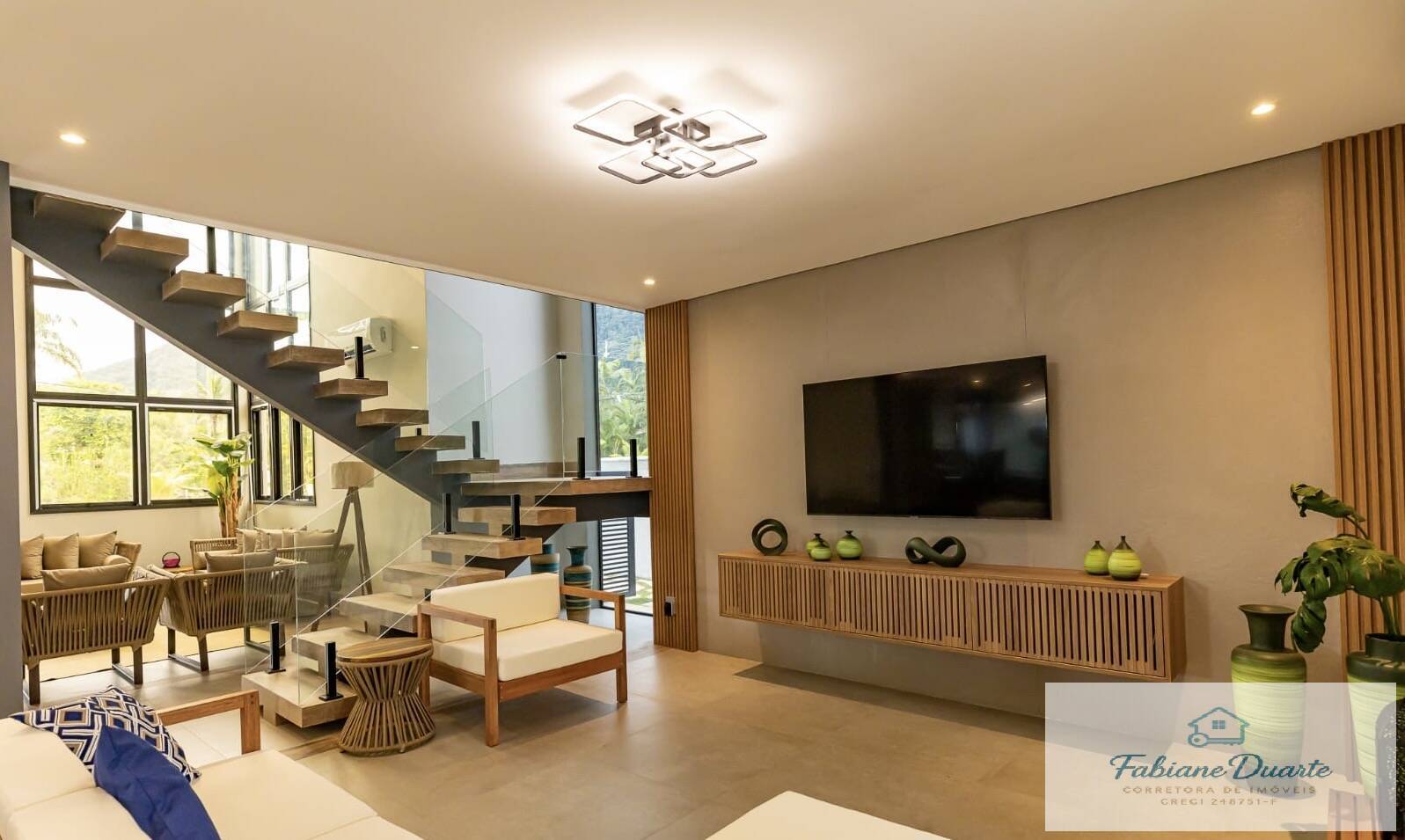 Casa, 5 quartos, 330 m² - Foto 4