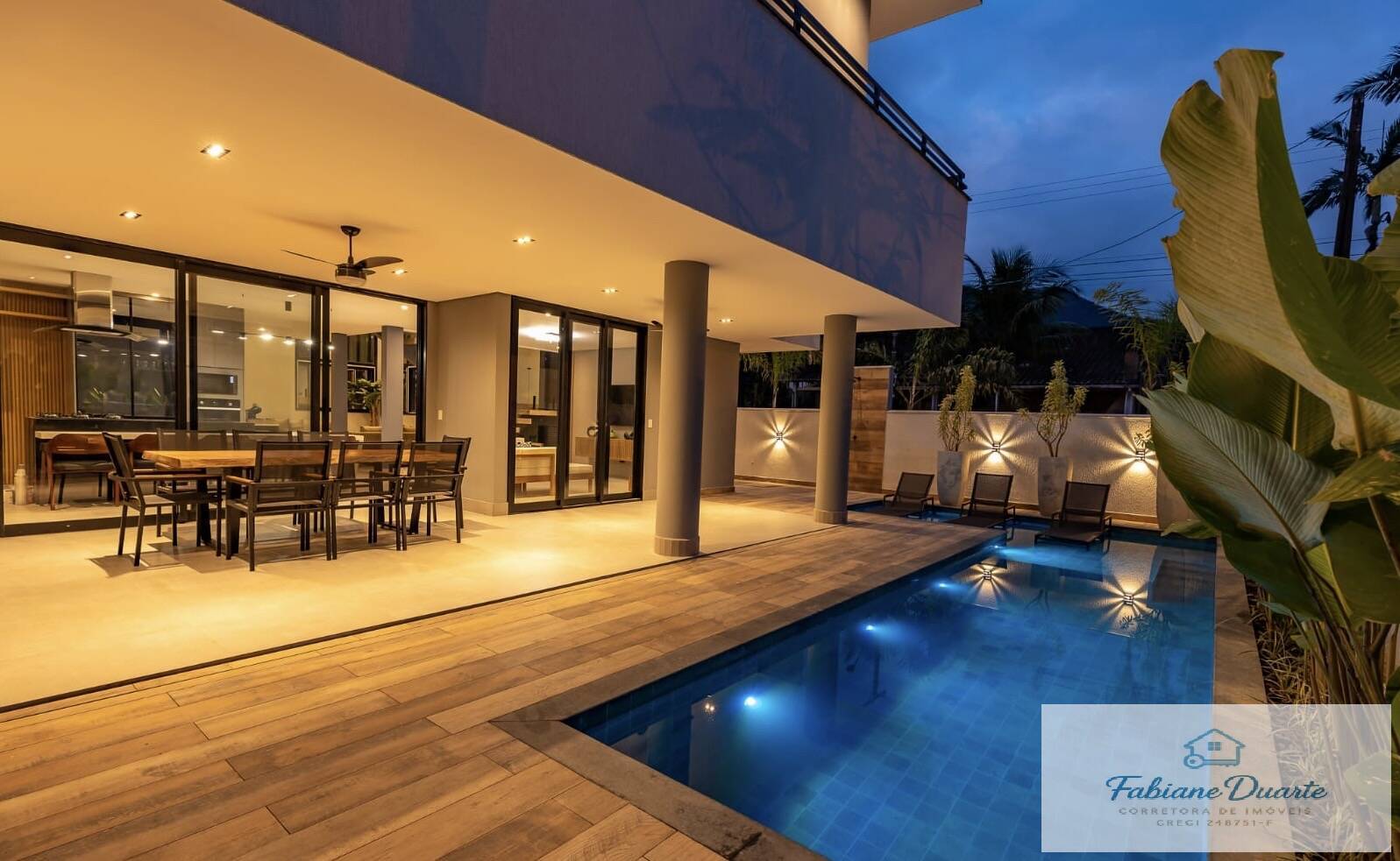 Casa, 5 quartos, 330 m² - Foto 16