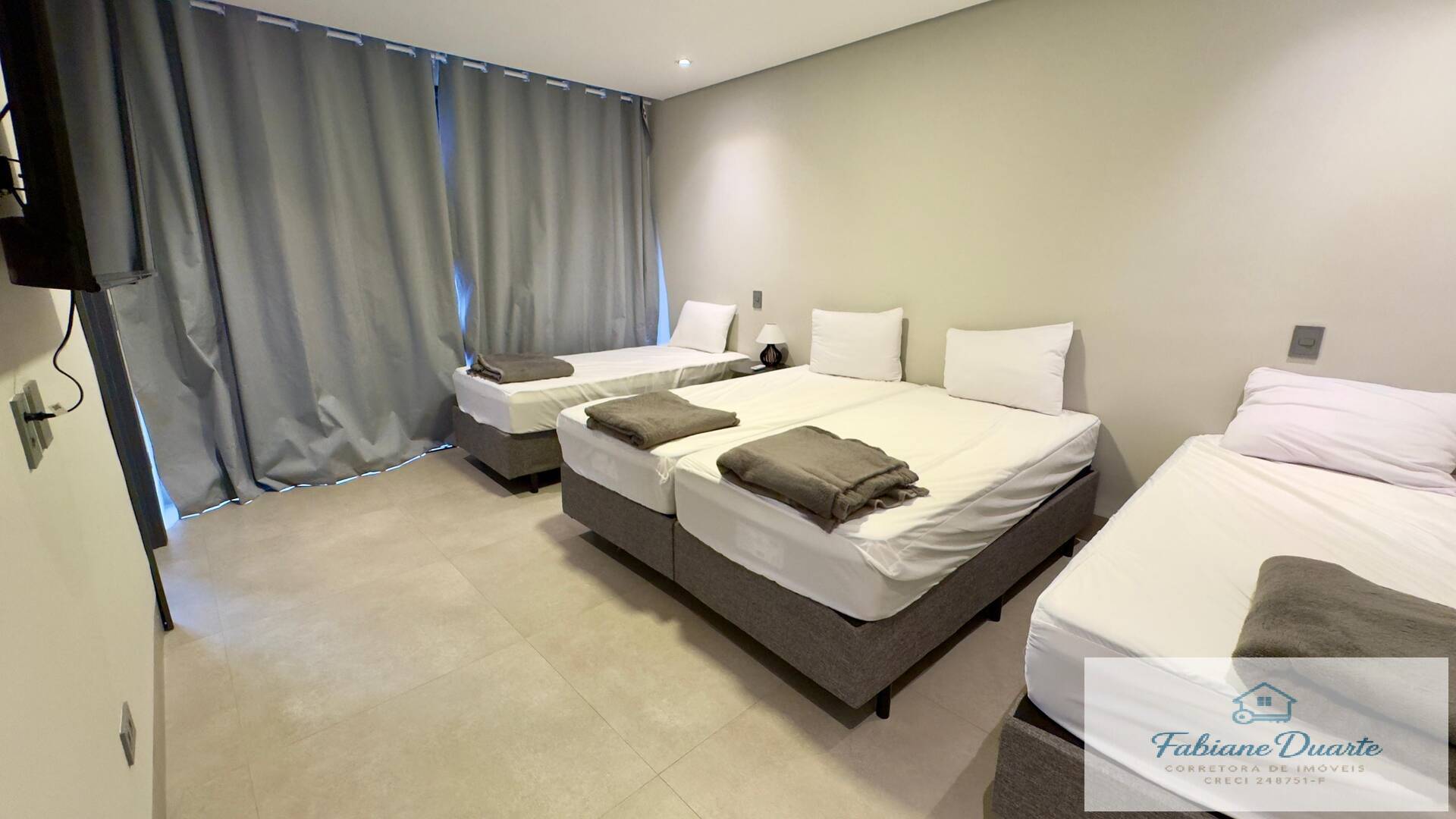 Casa, 5 quartos, 300 m² - Foto 8